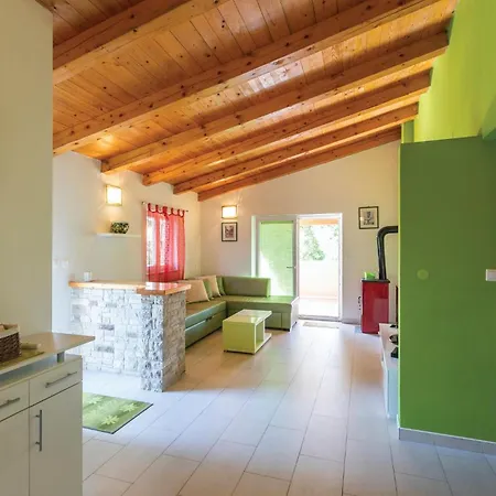 Holiday home Nice Home In Novaki With Wifi